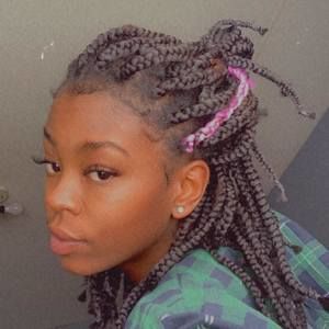 Meet your Posher, Robbia